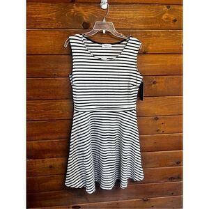 GILLI Dailylook Tank Dress Sz L White/Black NWT